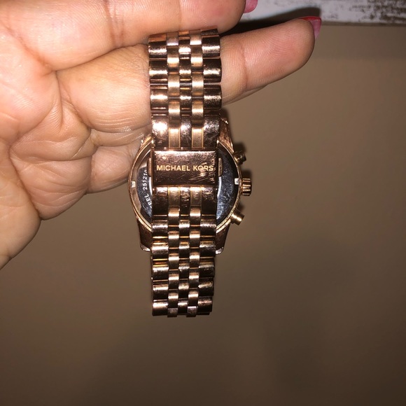 Michael Kors Jewelry - Rose Gild Michael Kors Watch